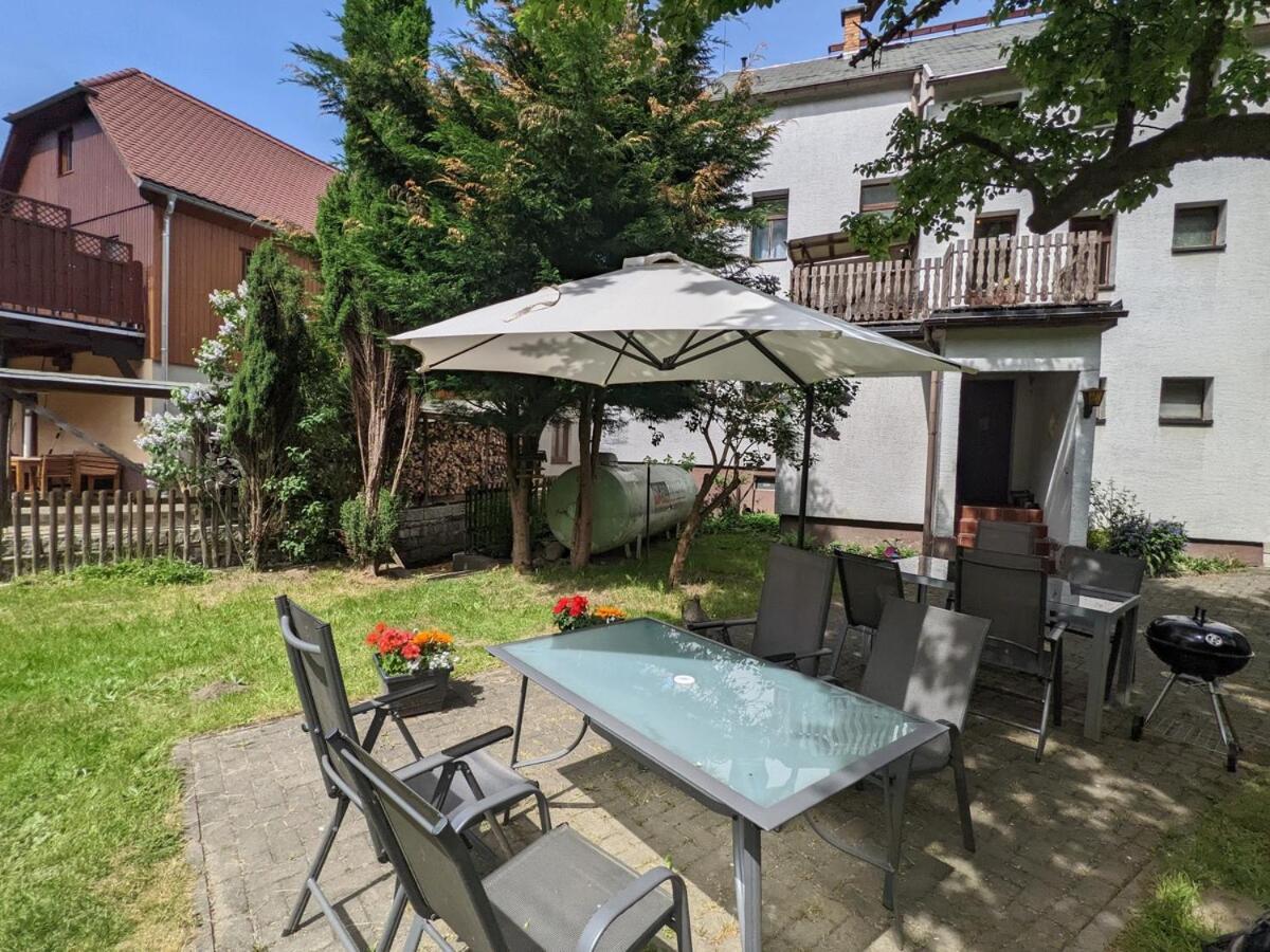 H2 - Urlaubsmagie - Garten, Pool, Terrasse, Grill Sebnitz Exteriér fotografie